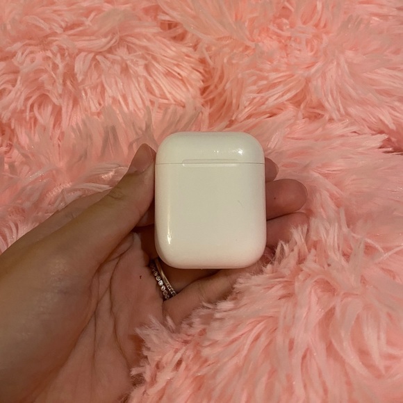 Authentic AirPods 🤍 - Picture 1 of 3